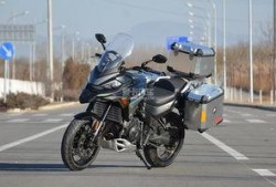 拉力摩托车爆料视频,揭秘惊险刺激的赛道对决
